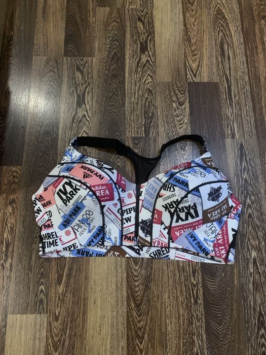 Новий жіночий топ Adidas Ivy Park