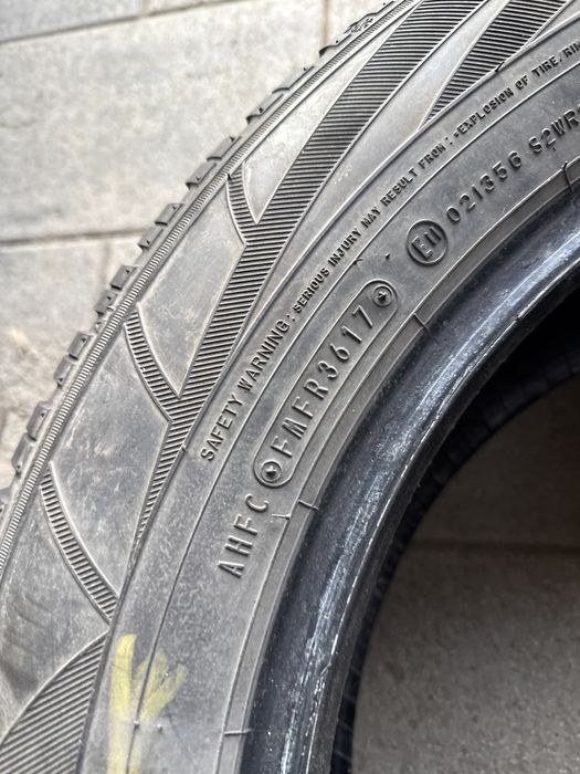 Шини резина 225/60/17 r17 Falken комплект зимні