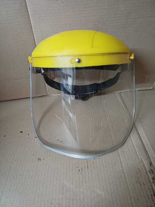 Motosserra Dynamac DM 45 – Usada com Acessórios Incluídos