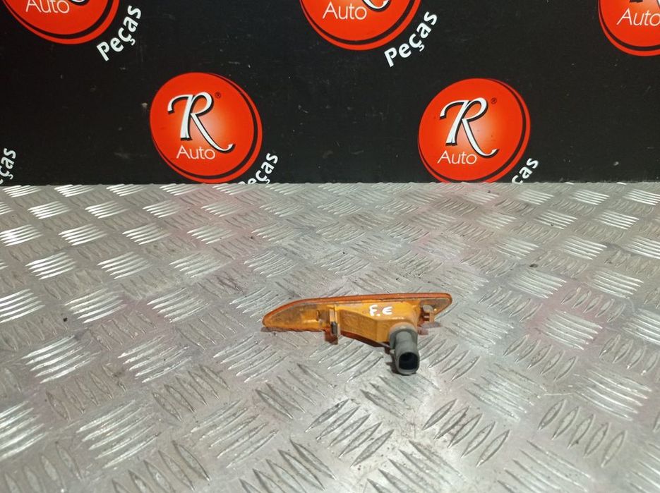 Piscas Guarda Lamas F.E Alfa Romeo 156 (932_)