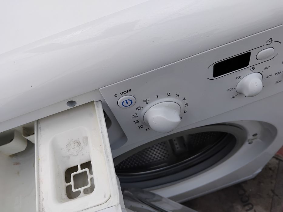 Pralka Indesit wąska 33 centymetry gwarancja dowóz