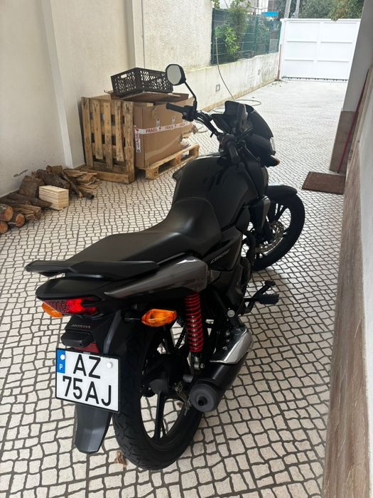 Vendo cbf125f de 2023
