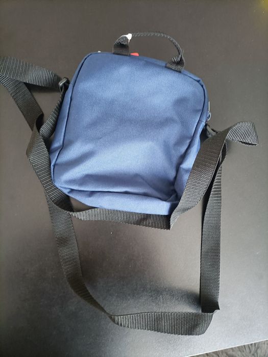 Saszetka na ramię Puma Pioneer Portable - granatowa