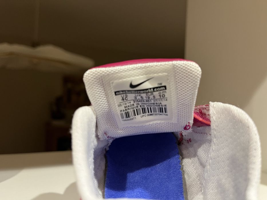 Sapatilhas/ tenis NIKE para bébé