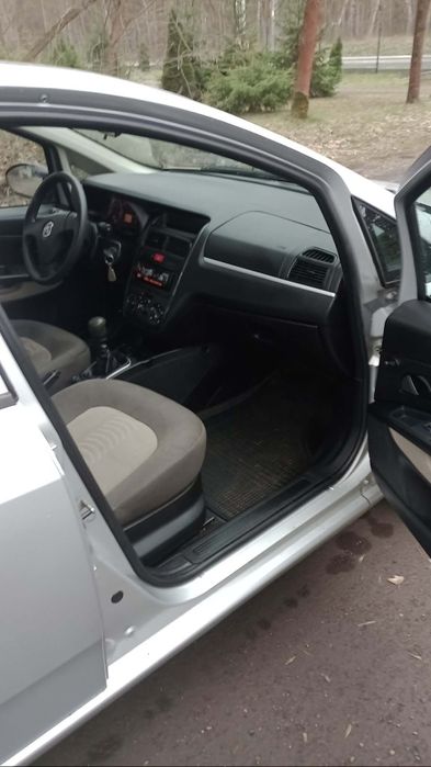 *Fiat linea 1.4 +LPG 2007