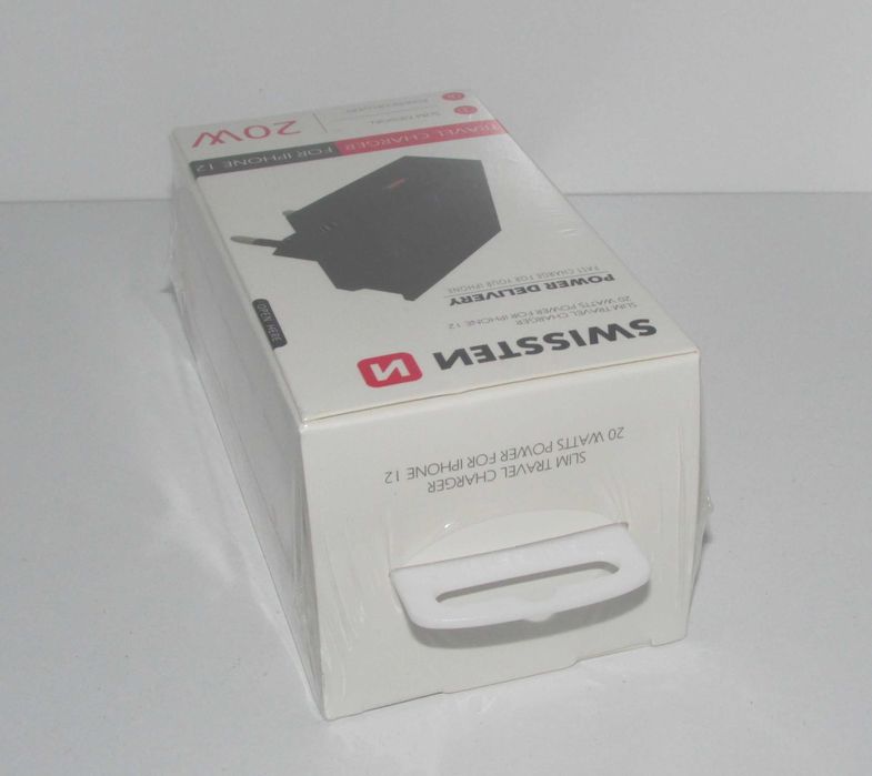 SWISSTEN Slim Travel Charger PD 20W Novo e Selado