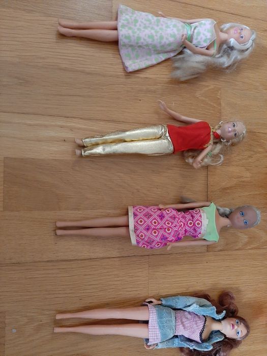 Bonecas (Sharpay High School Musical 2, princesa Disney,  Noddy)