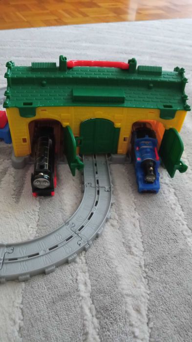 Tomek i przyjaciele,  stacyjkowo + tory