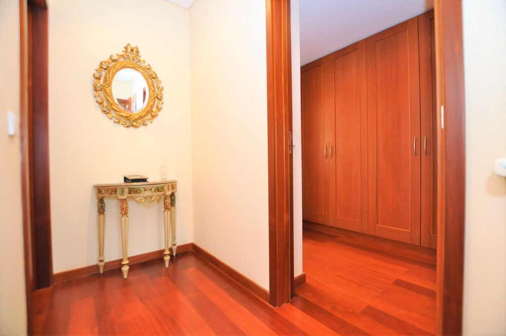 Credência vintage - Conjunto com espelho (Excelente estado)