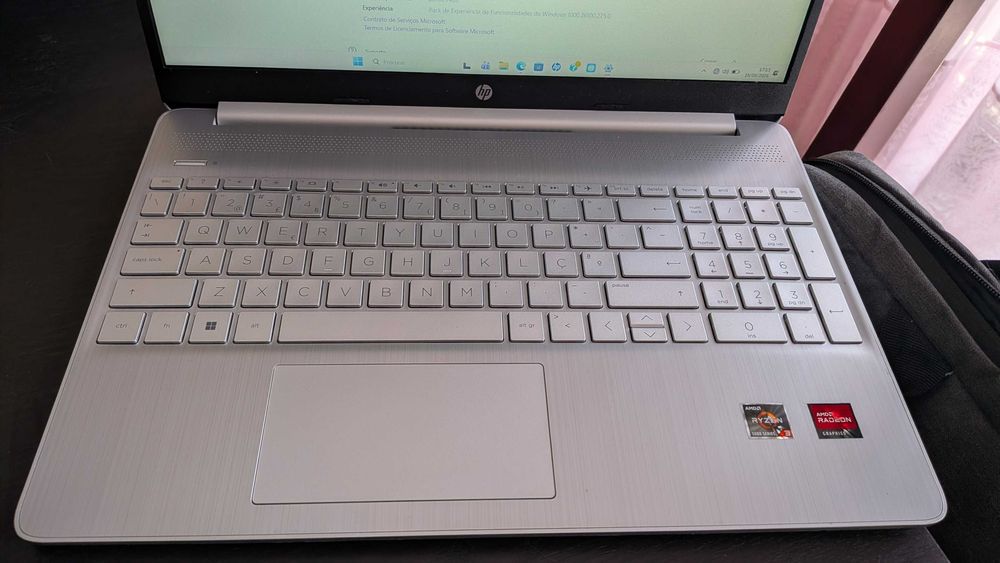 HP Laptop 15s-eq2 15,6"