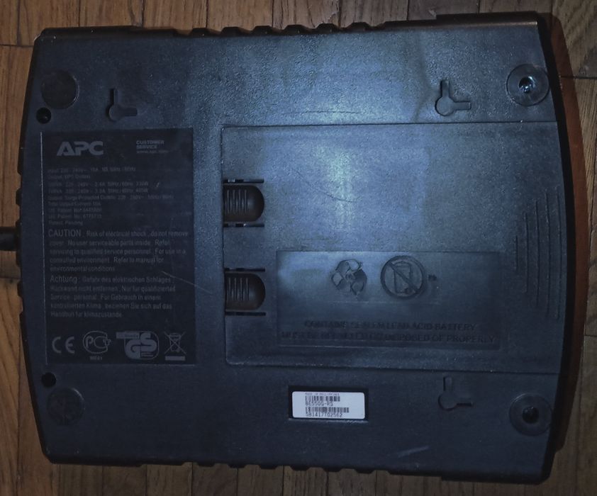 Безперебійник(UPS) APC ES 550