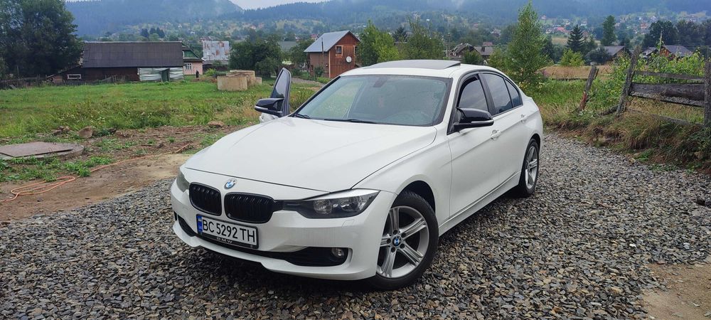 Bmw f30 повний привід xDrive 2 літра автомат