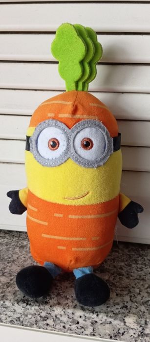 Various toys (dolls, vintage, Nenuco, plush toys)64310001016705123