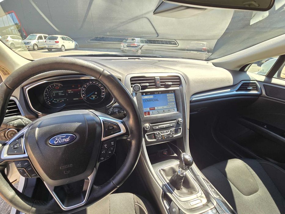 Ford Mondeo SW MK5 2.0 TDCi Titanium Turnier 150cv 2017