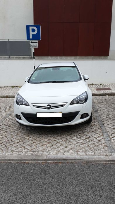 Opel Astra GTC 1.7 CDTi S/S 109g
