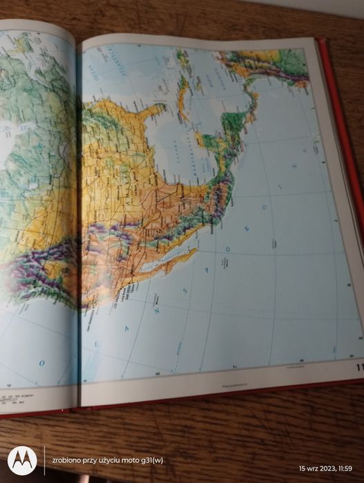 Ilustrowany atlas świata. 1989rw.