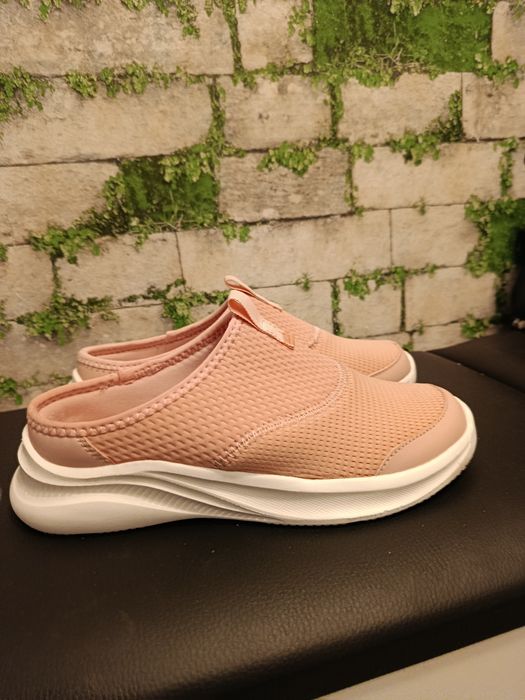 Buty bez pięt w rozmiarze 37