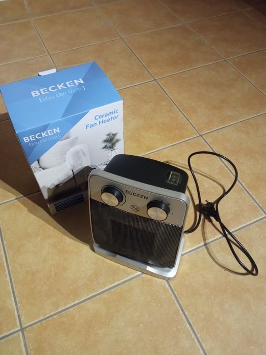Aquecedor de cerâmica oscilante