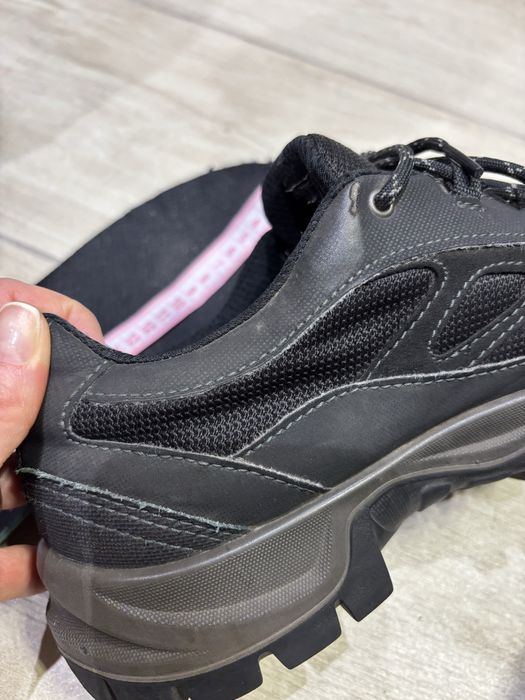 Продам ботинки Ecco на хлопця