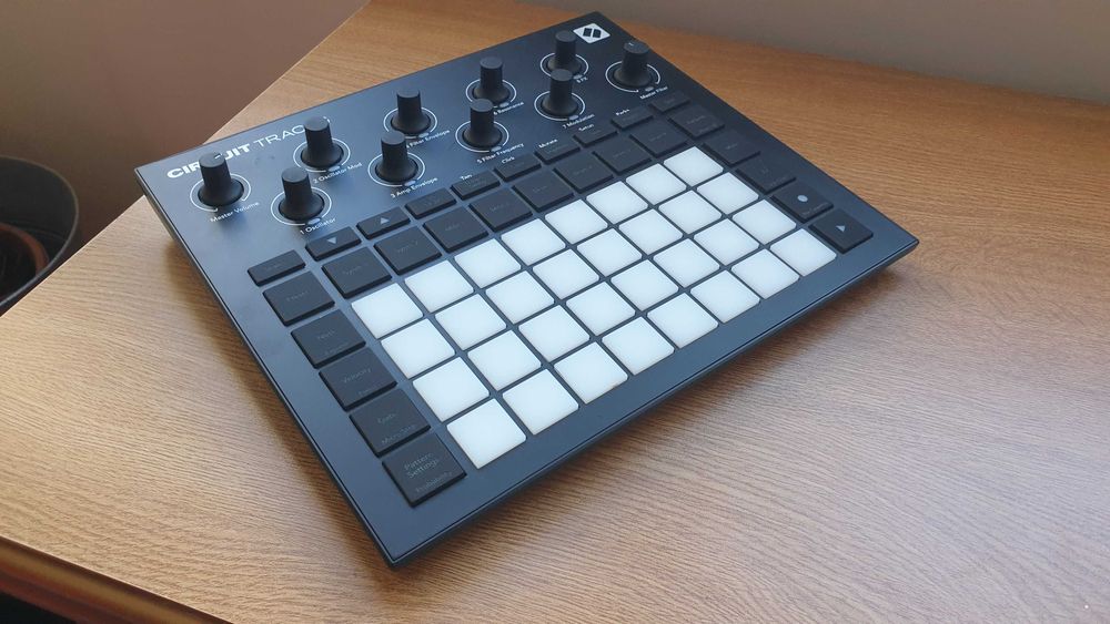 Novation Circuit Tracks
