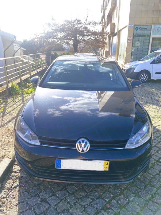 Volkswagen Golf VII 1.6 TDI 105cv – 2013 – Preto