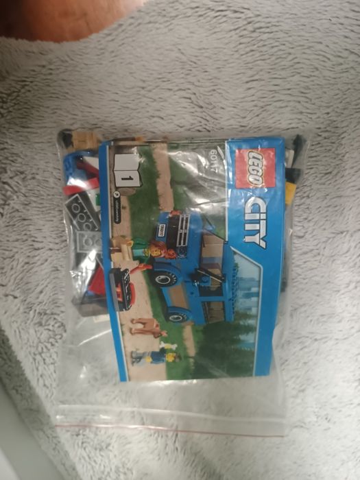 Lego city 60117 van z przyczepą kempingową