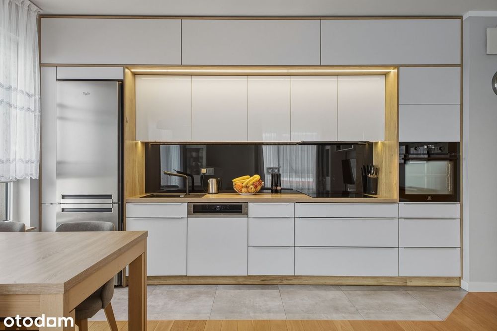 Trzypokojowe LUX z balkonem w kameralnym nowym budynku.