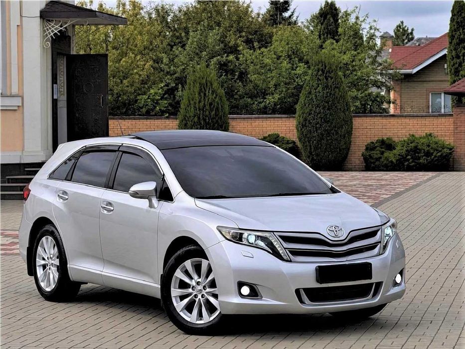 продаю  авто TOYOTA