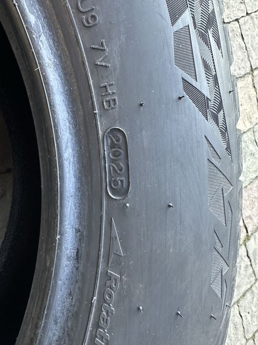 Шини  Hankook winter 215/60 r16