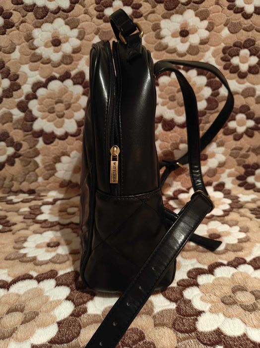 Damski plecak z ekoskóry pikowany czarny Witchen