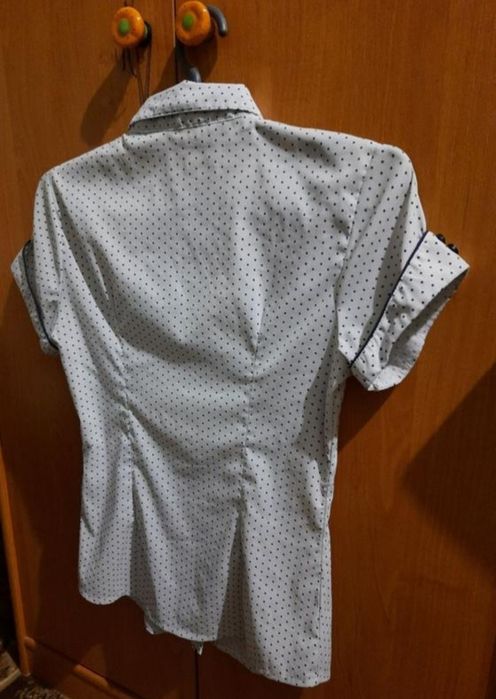 Сорочка шкільна в горошок, з короткий рукавом для дівчат