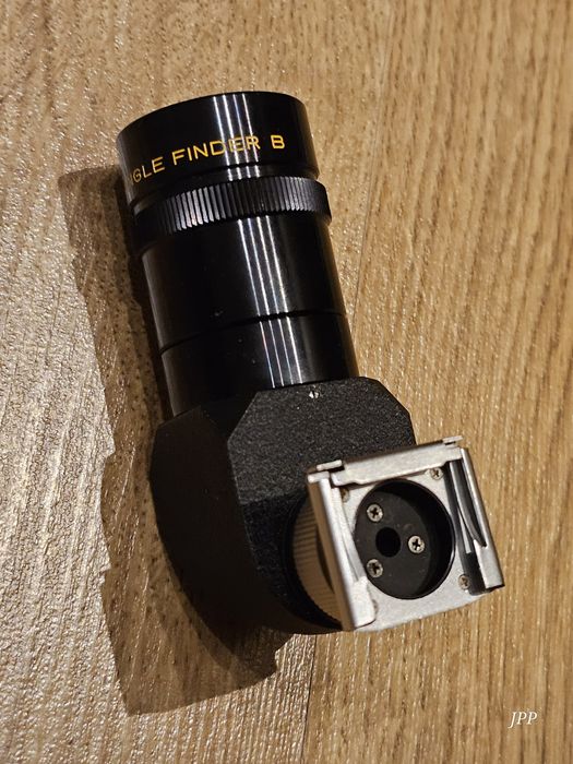 Vários acessórios e baterias para Canon