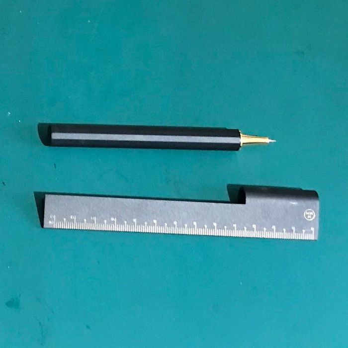 Линейка + Ручка шариковая. Подарочный набор. Тайвань. Новый