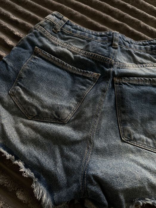 Шорти джинсові жіночі