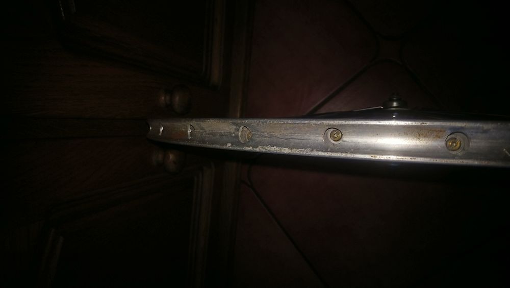 Koło rowerowe szosowe.