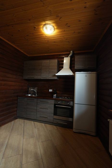 Оренда будинку подобово