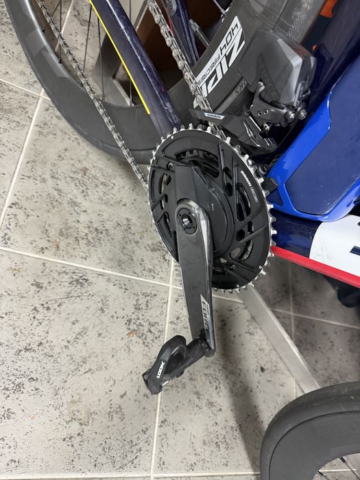 Trek madone slr7 gen 8 sram force T.S