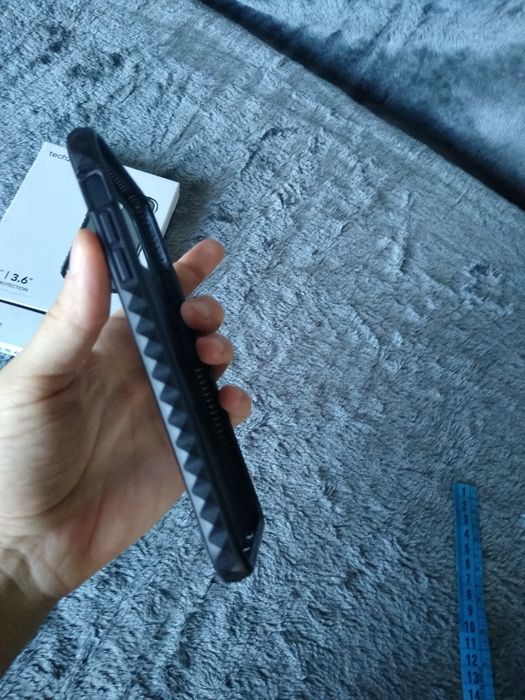 Etui na telefon iPhone 11