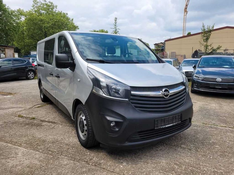 Бампер Opel Vivaro B запчастини Опель Віваро Виваро Б разборка