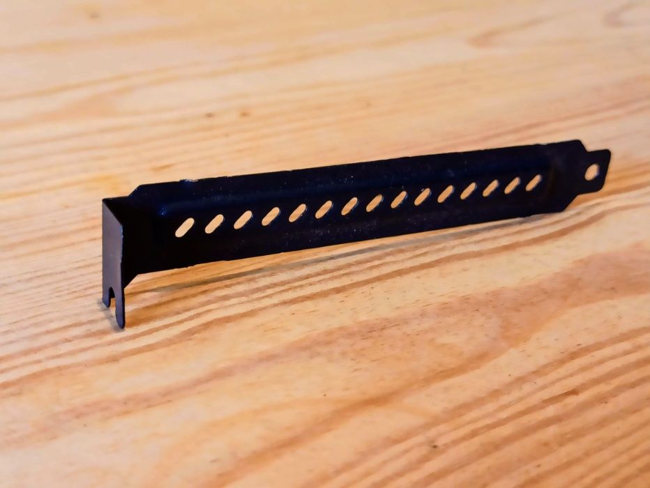 Tampa / Cover for PCI/PCIe Slot (Metal)64297481736321124