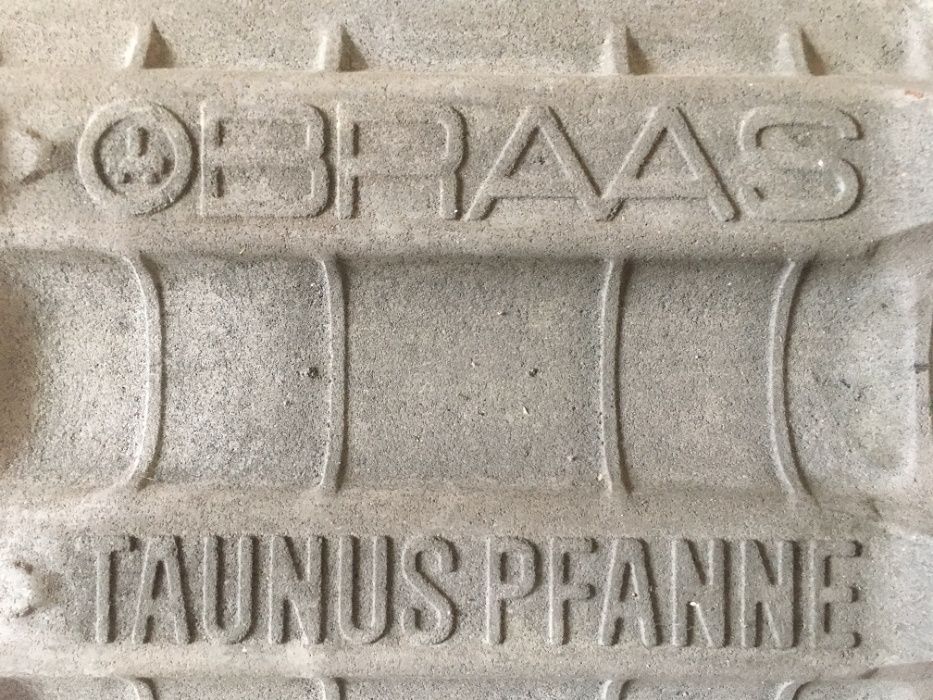 Черепиця Braas Taunus таунус чорна (1545 шт) +