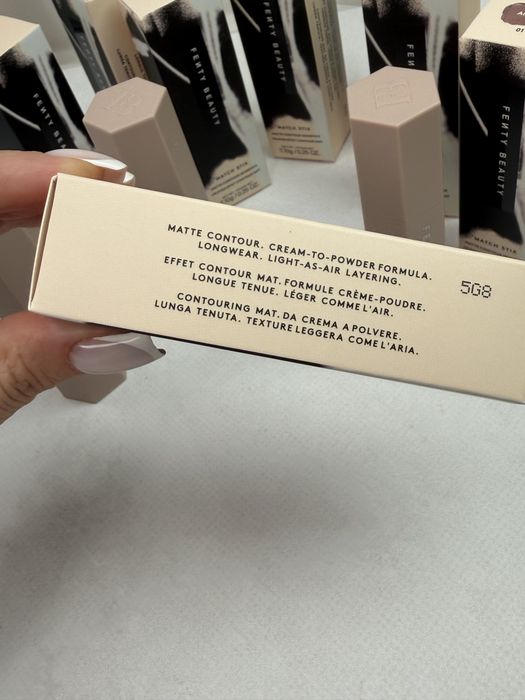 Контурінг стік Fenty Beauty Amber 01