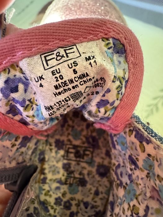 Кеди для дівчинки