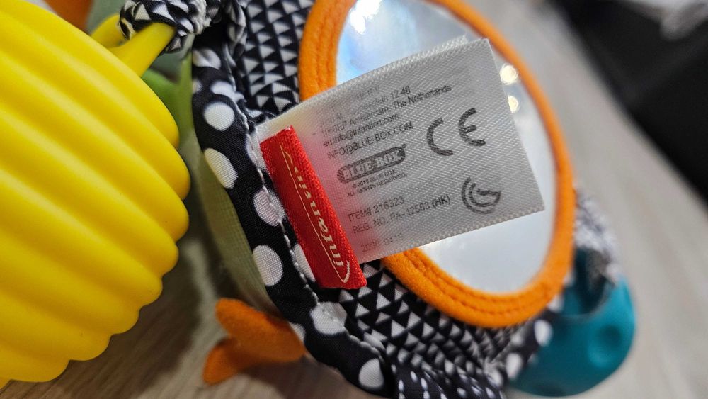 Zawieszka dziecięca sensoryczna. Blue Box