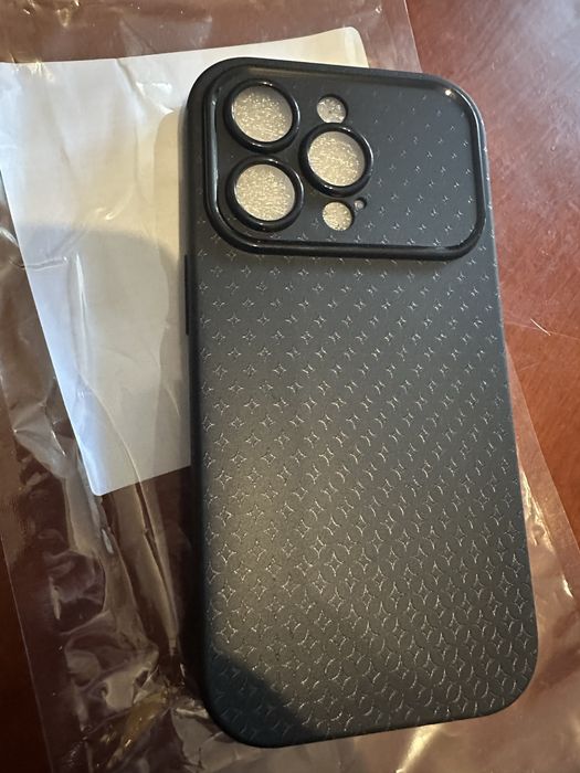 Чехол на iPhone 14 pro