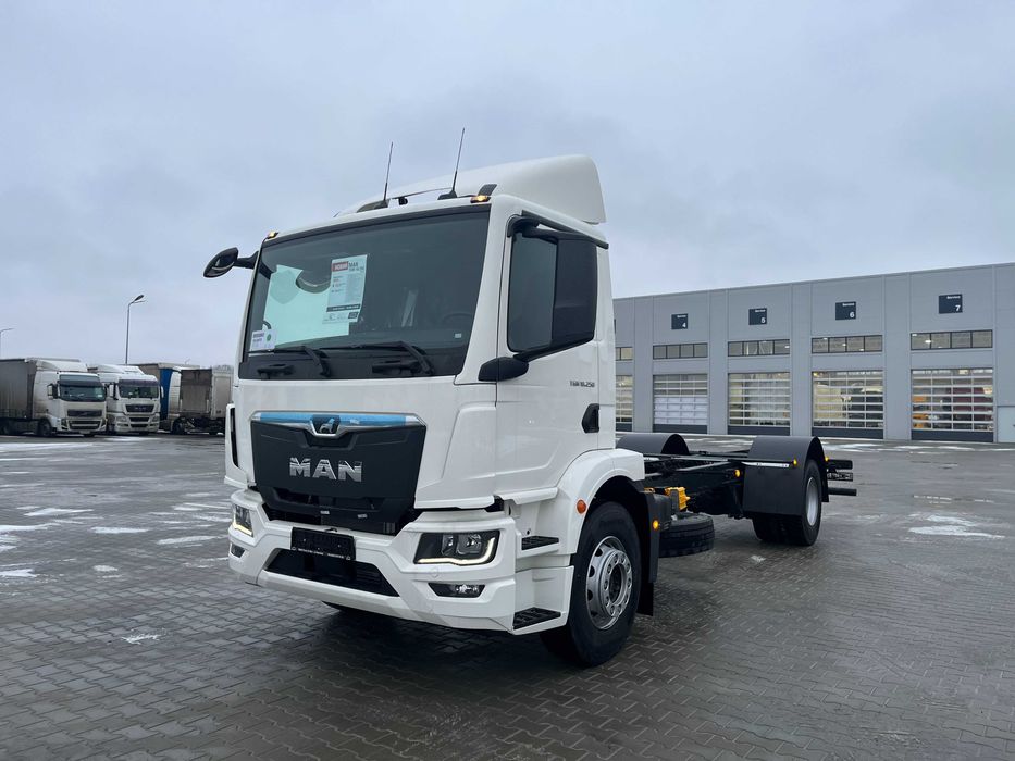 MAN TGM 18.250 4x2 BL CH 2026 Шасі