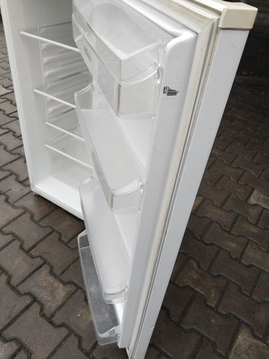 Продам робочий холодильник