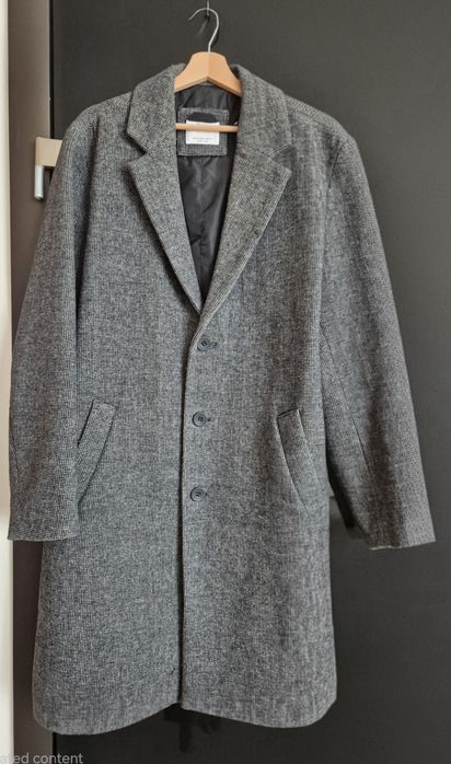 Чоловіче пальто Bershka, розмір M, 40% шерсті