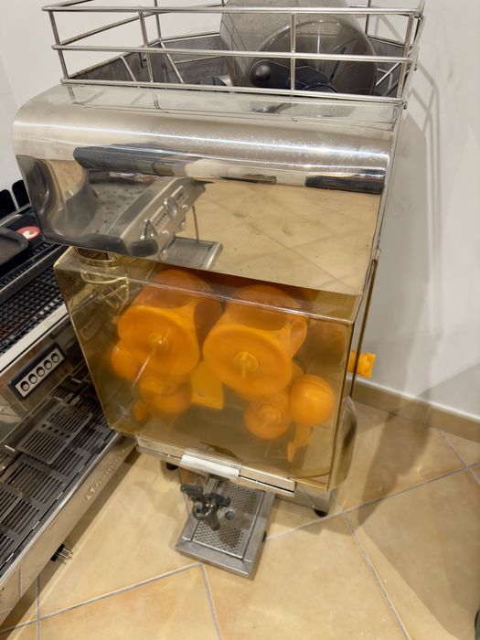 Espremedor de laranjas Automatico-8kg