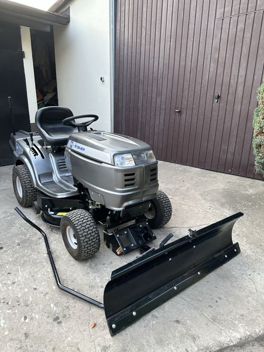 Traktorek kosiarka Lux Tools seria MTD
